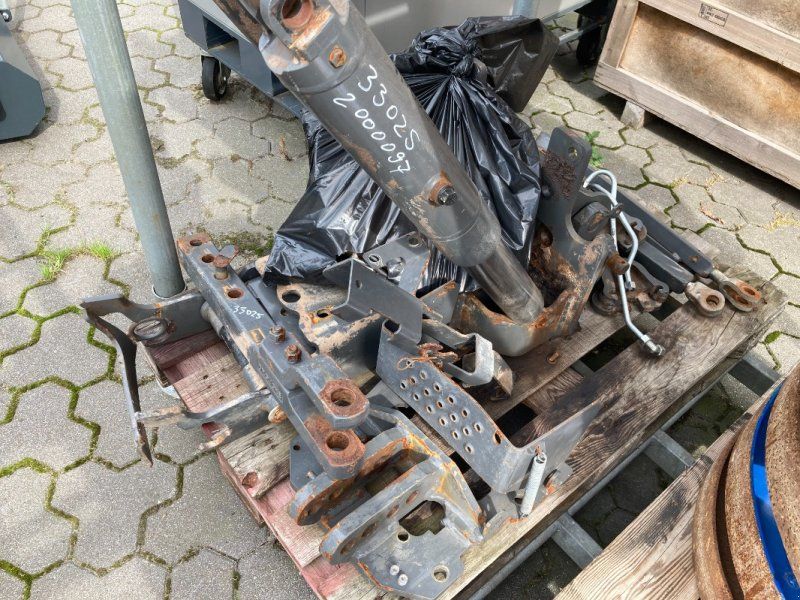 Claas Hitchanhängung hydraulisch