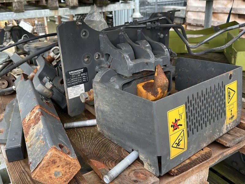 Massey Ferguson M 2 PUH   Hitch