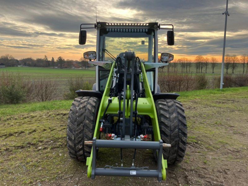 Claas Torion 530