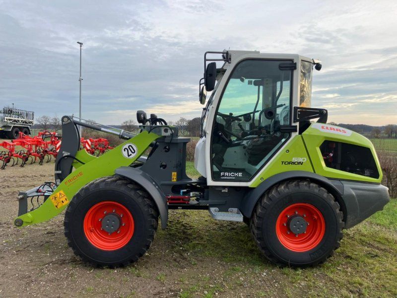 Claas Torion 530