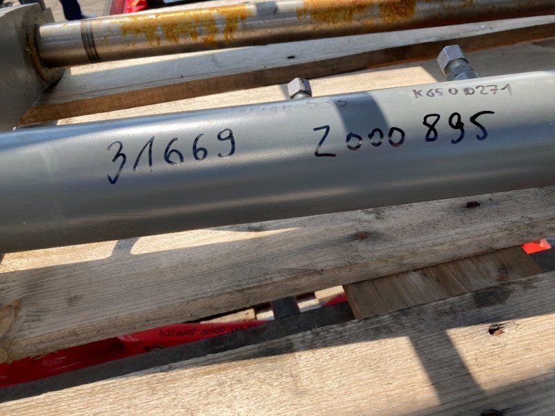 Liebherr Aufnahme für / Claas