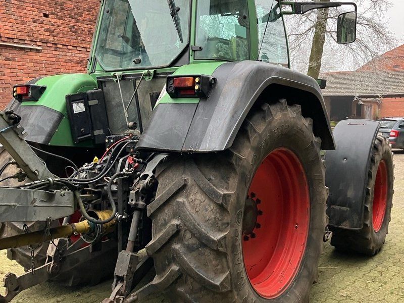 Fendt Favorit 818