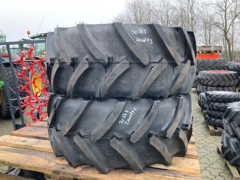 Mitas 2x 320/65R16 Räder