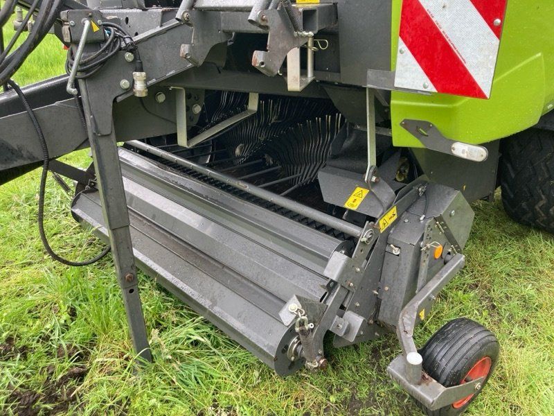Claas Rollant 454 Uniwrap