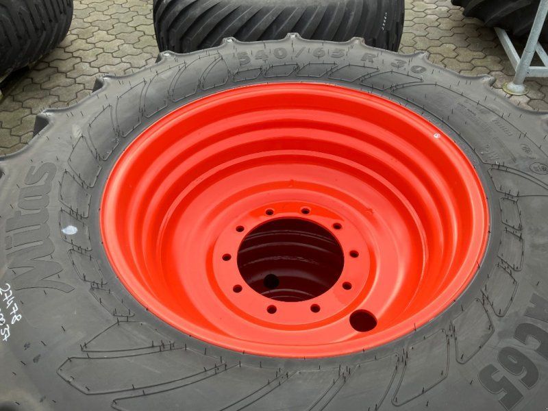 Mitas 2 x 540/65 R30