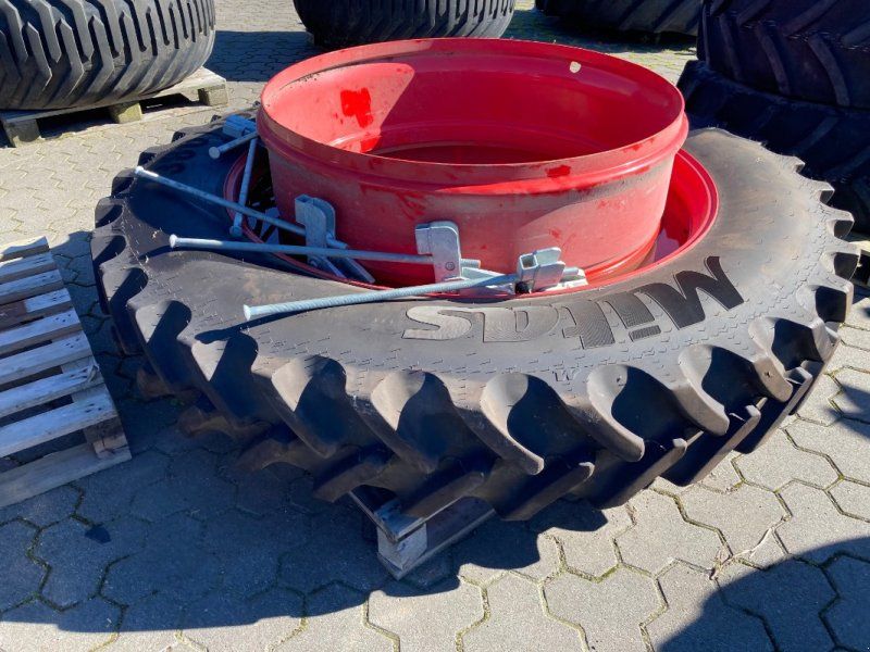 Mitas 380/105R54 AC 85