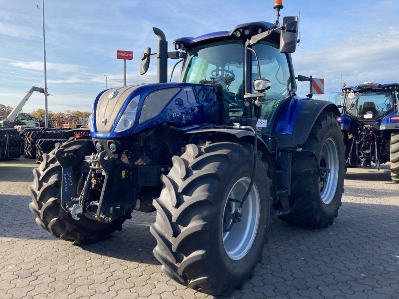 New Holland T 7.300 Auto Command