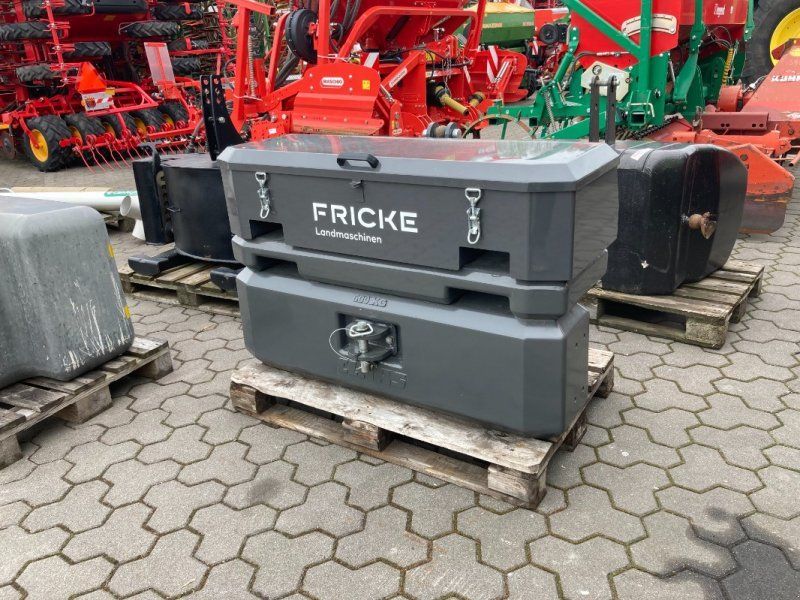 Claas 600 KG und Zusatzplatte 400 KG