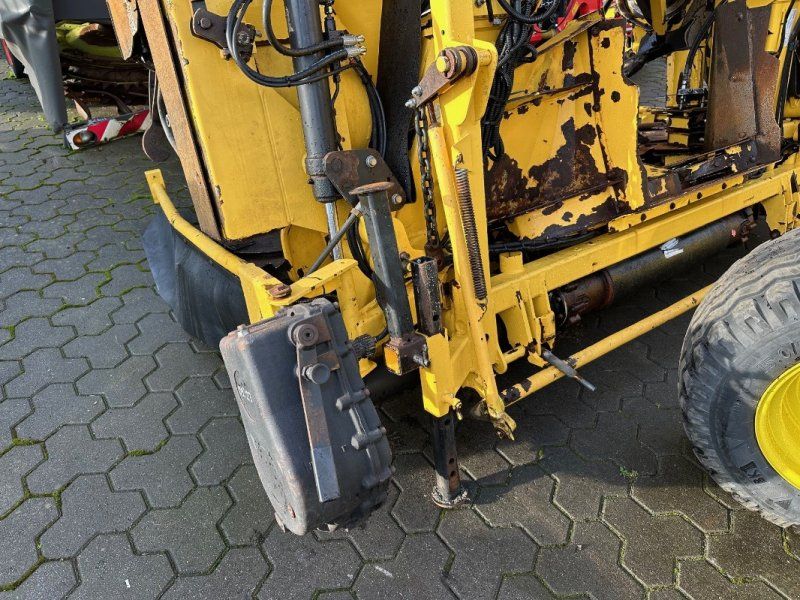 New Holland 750 SFIE     Kemper