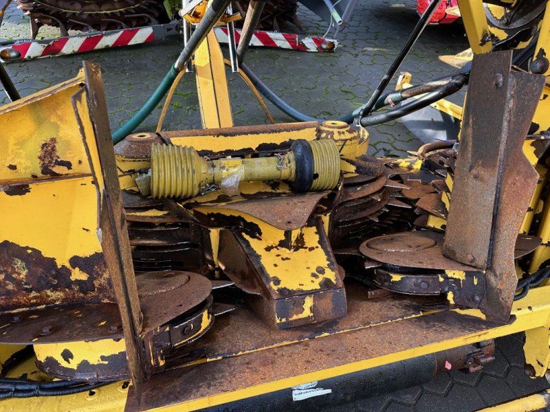 New Holland 750 SFIE     Kemper