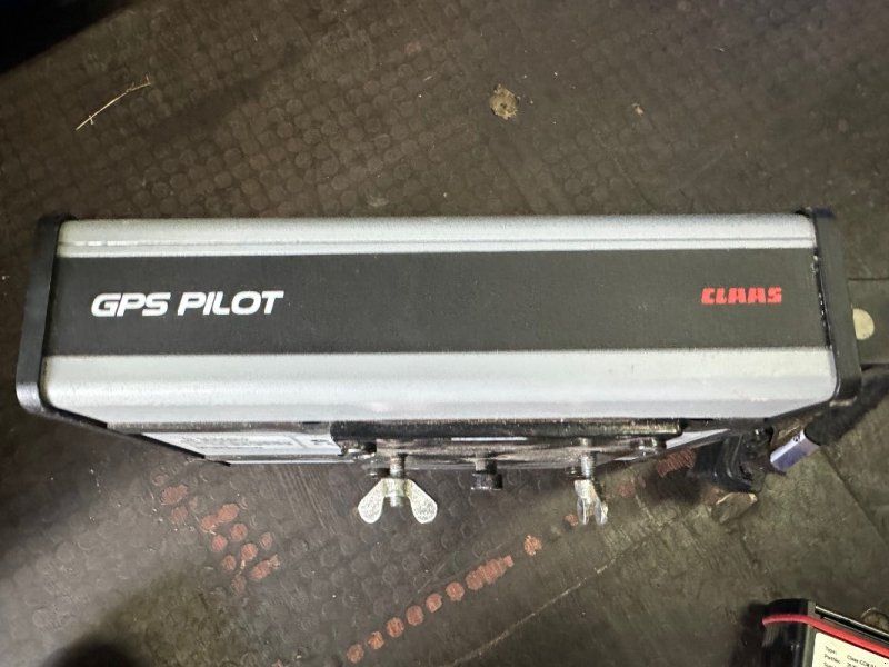 Claas GPS Lenksystem mit S 10 Terminal