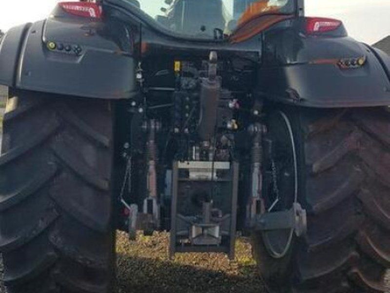 Valtra T235 D