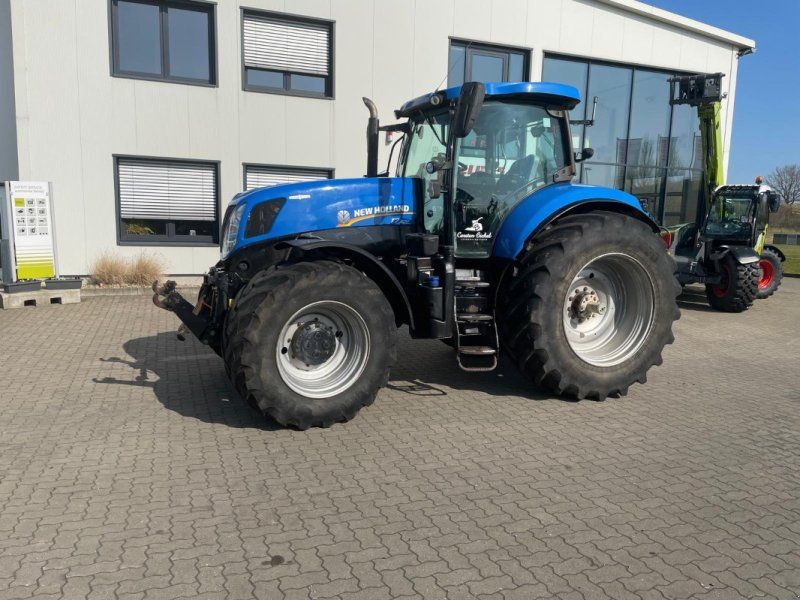 New Holland T 7.270