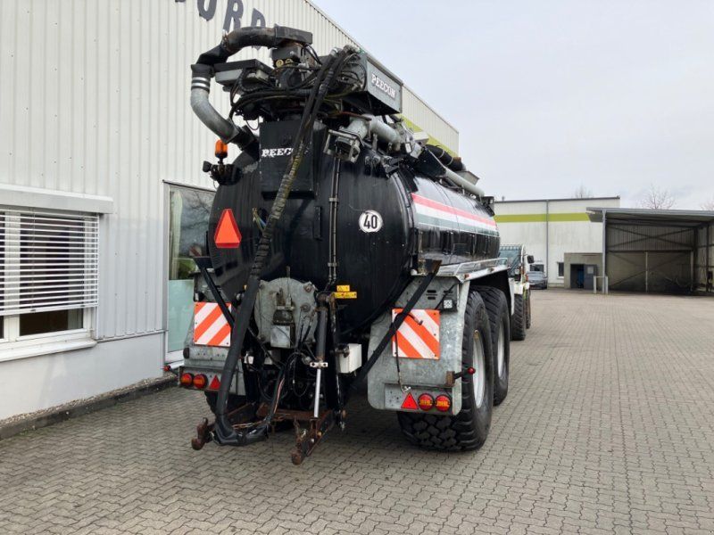 Peecon EUR-200 mit Turbokranarm (Kaweco)