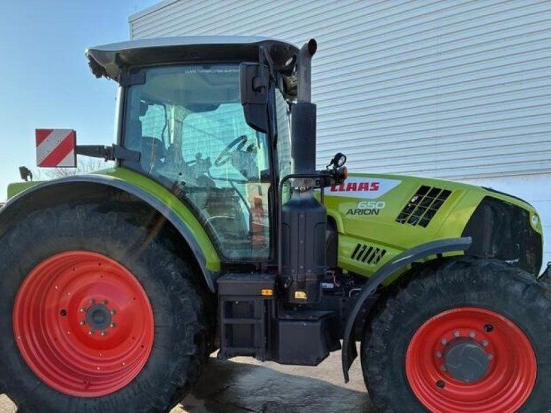 Claas Arion 650
