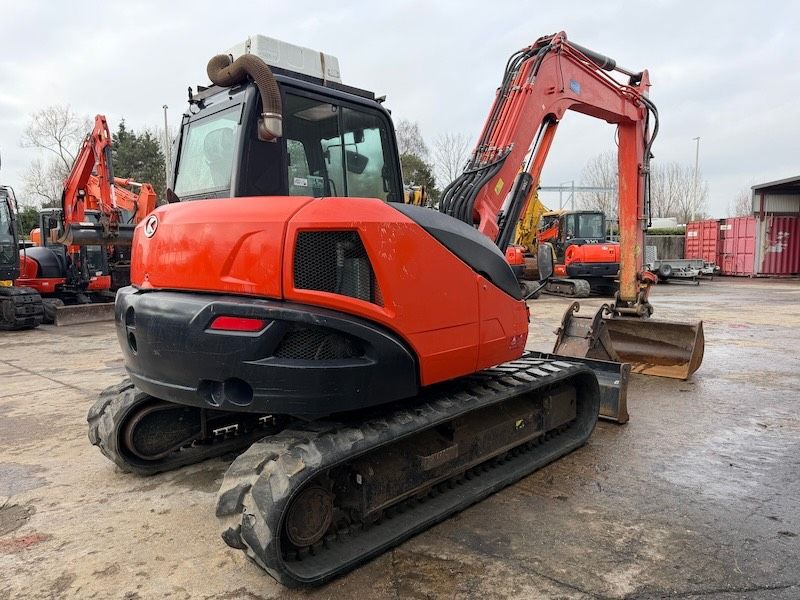 Kubota KX 080-4