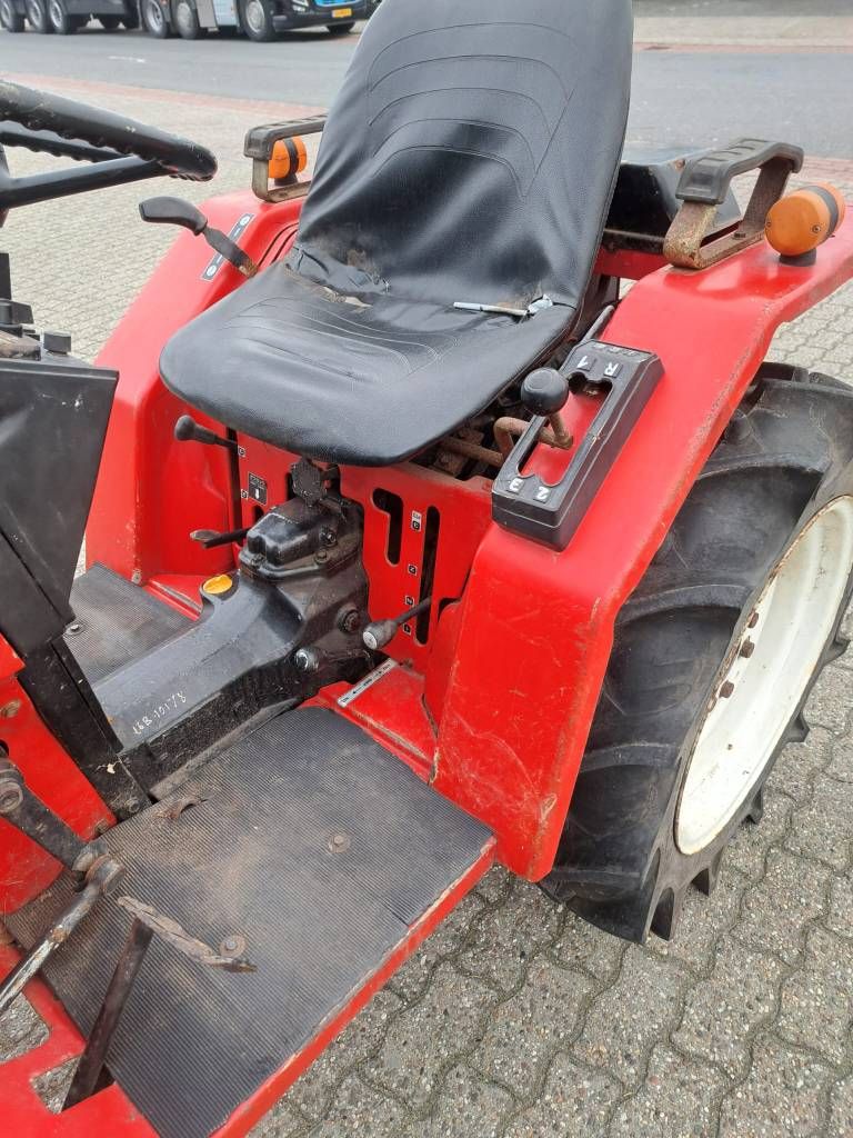 Yanmar F 16 D