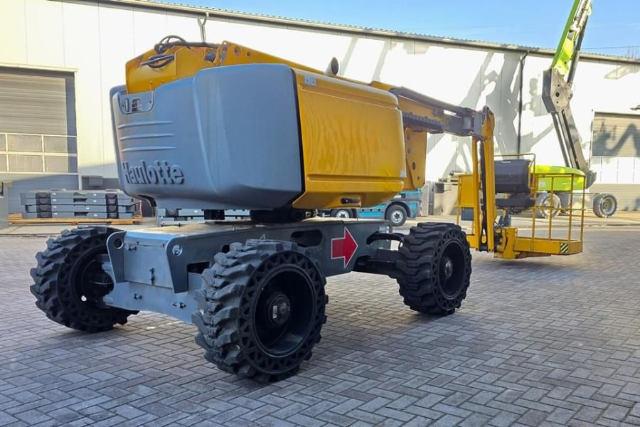 Haulotte HA16RTJ Pro Diesel, 4x4x4 Drive, 16 m Working Heig