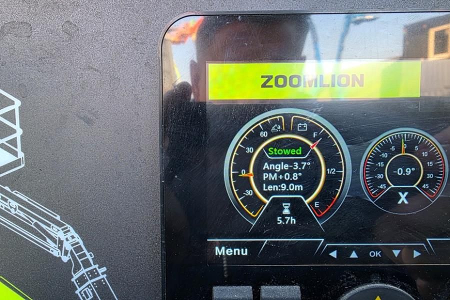 Zoomlion ZT26JE Fully Electric Lithium-Powered, 4x4 Rough T