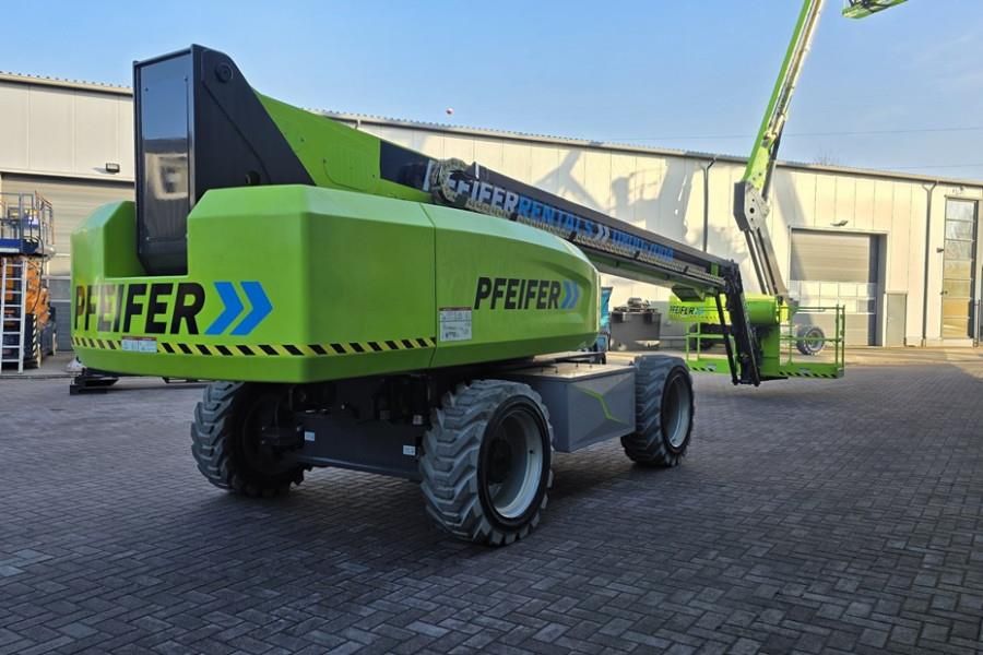 Zoomlion ZT26JE Fully Electric Lithium-Powered, 4x4 Rough T