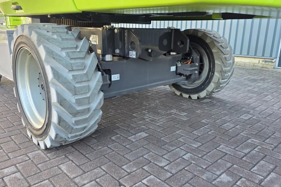 Zoomlion ZT26JE Fully Electric Lithium-Powered, 4x4 Rough T