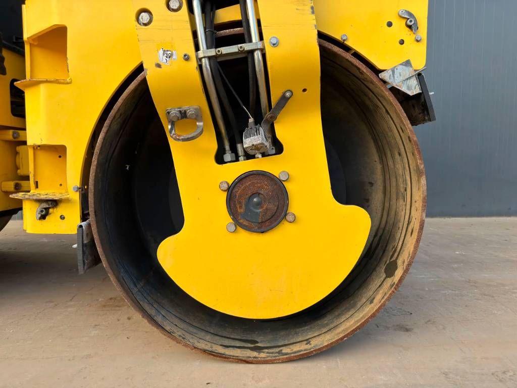 Bomag BW135AD-5