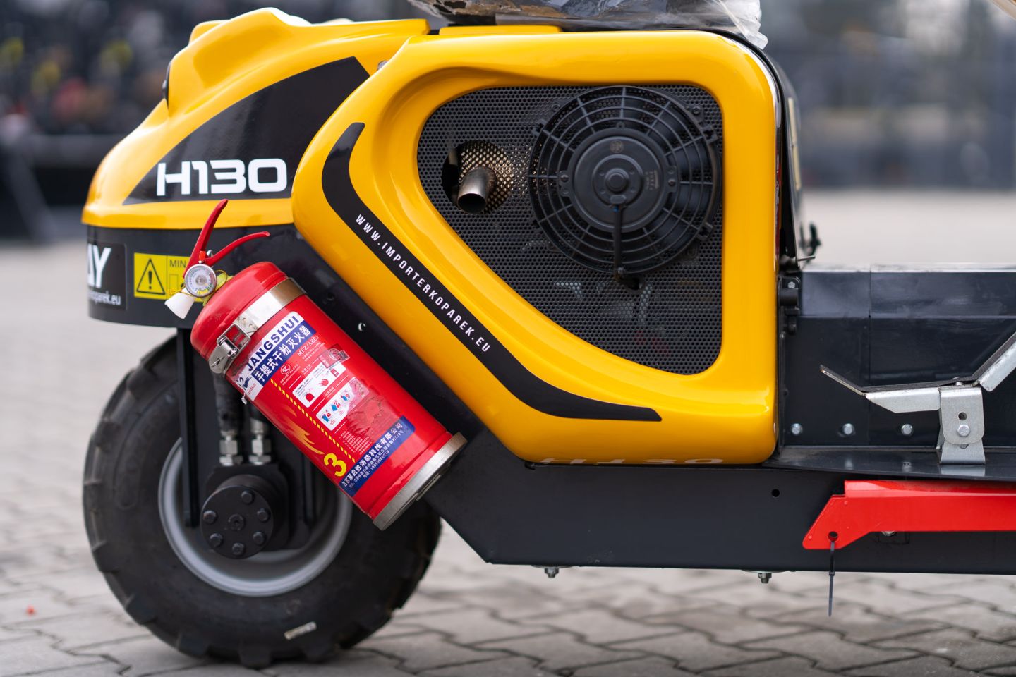 Kingway Heracles H130 wiellader shovel mini 3 wieler