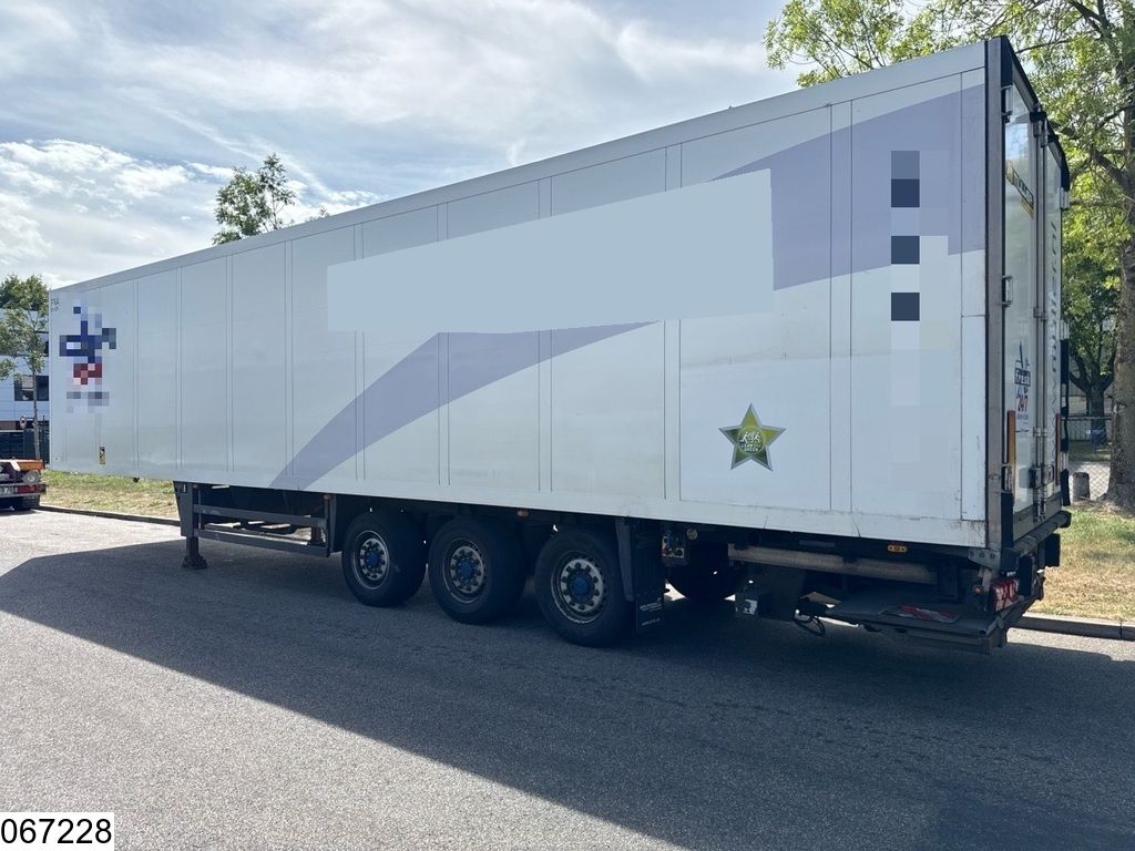 Schmitz Koel vries Carrier Vector 1850, Dhollandia