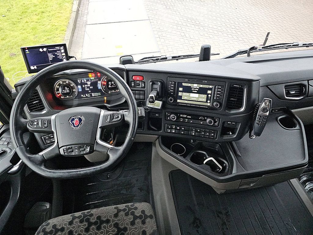 SCANIA R450