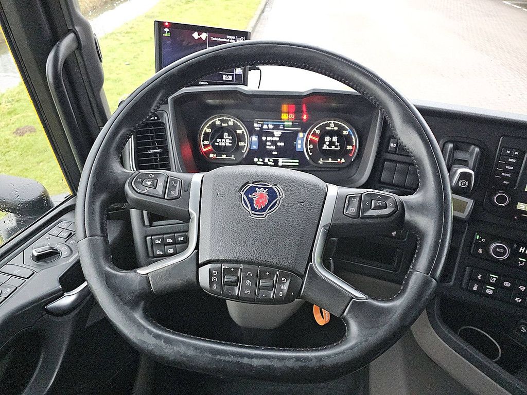 SCANIA R450