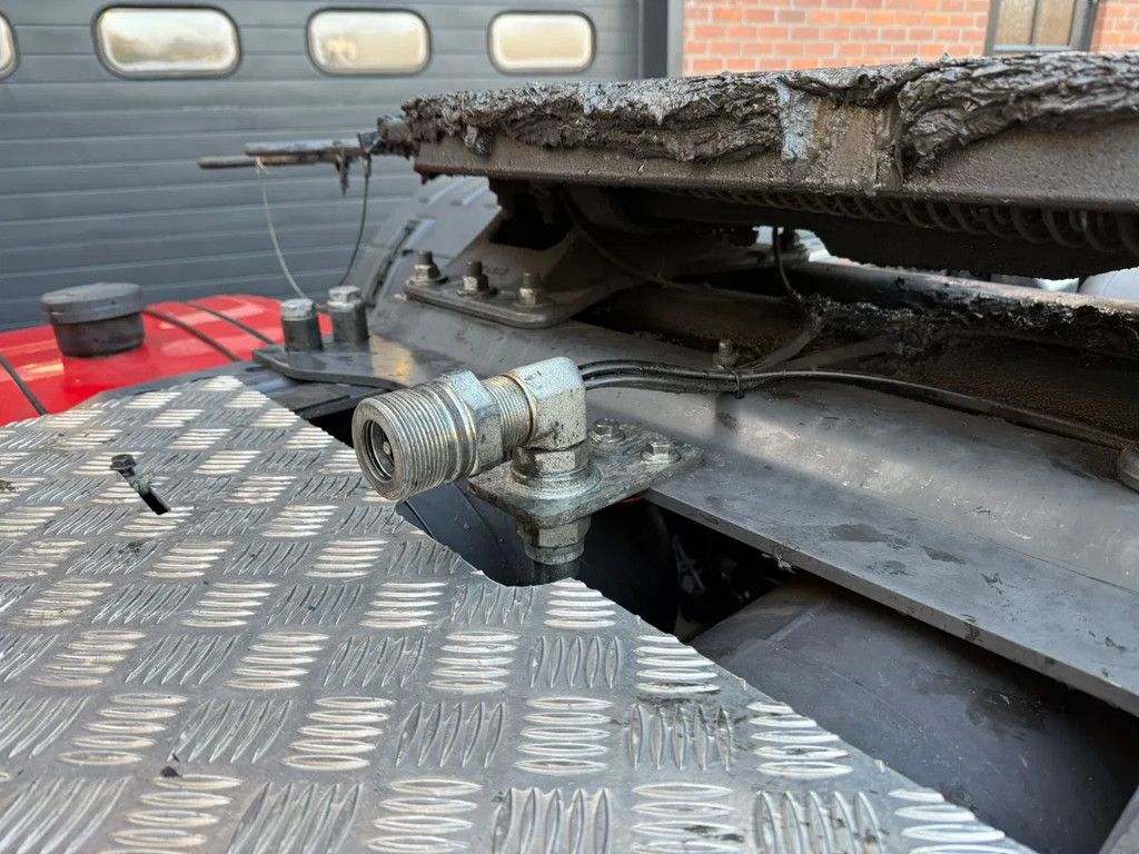 Scania R580 V8 4X2 Highline Hydraulic NL Truck