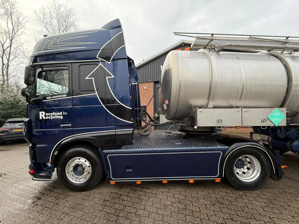 DAF XF 460 SSC 9T Vooras Hydraulic Custom interior Full air - Top condition
