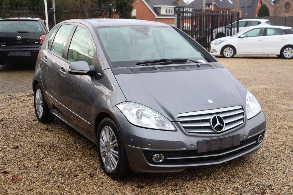 Pkw Mercedes-Benz A170 Benzin 2009 (Margin)