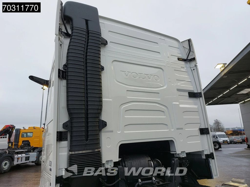 Volvo FH 500 6X2 COMING SOON! Aero HYVA 26-60S Containersystem Lift axle VEB+
