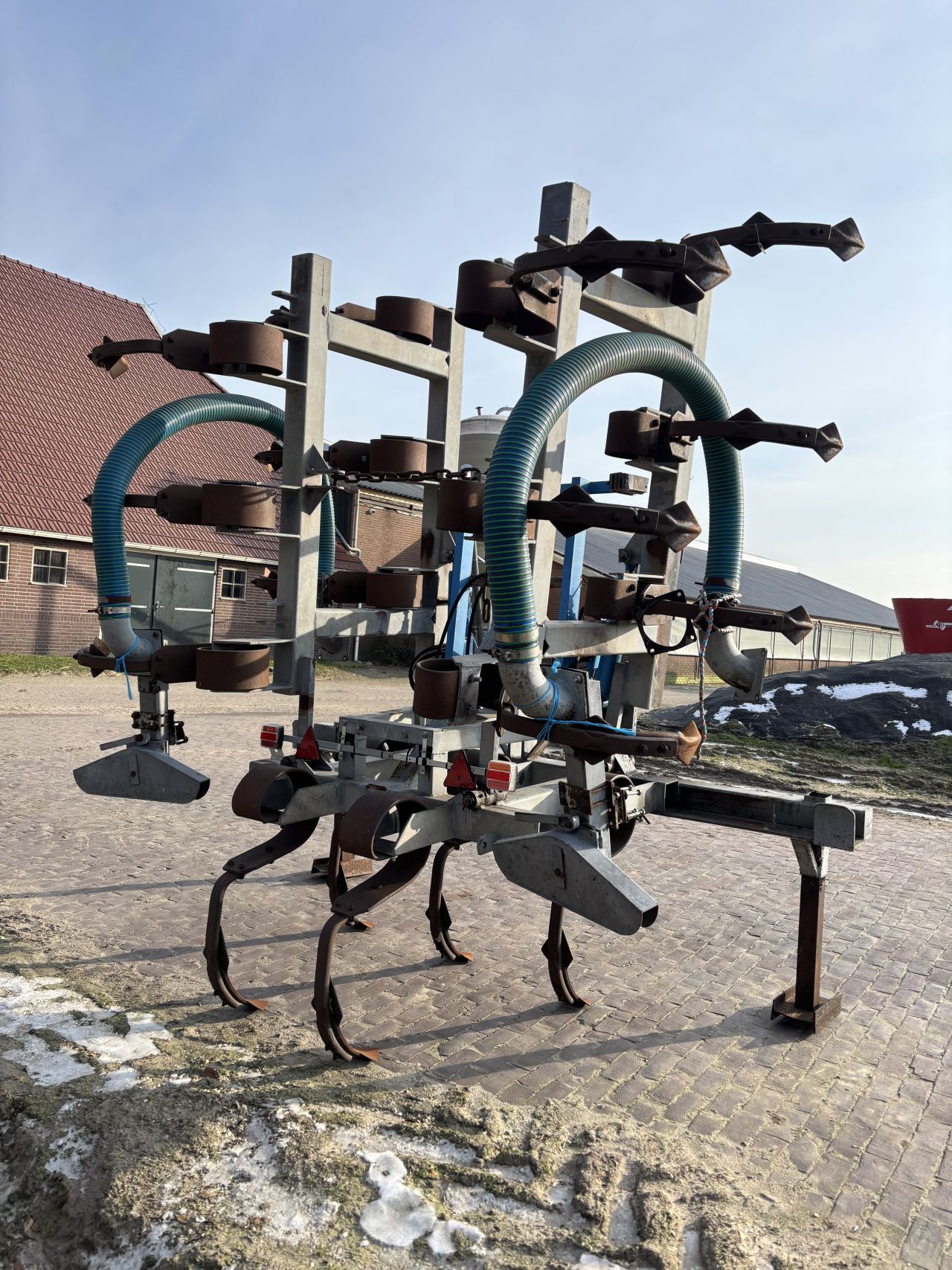 Zelfbouw cultivator bouwlandinjecteur