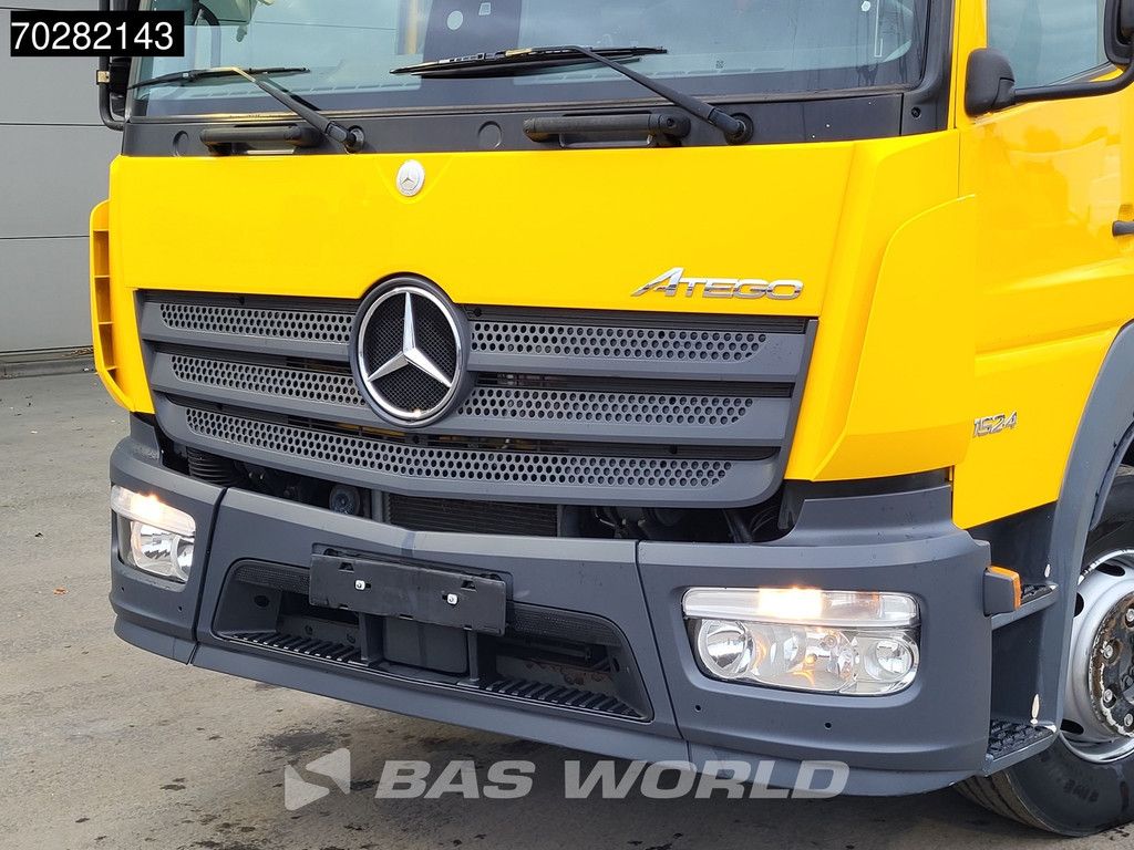 Mercedes Atego Atego 1524 4X2 6cylinder 15tonner Thermo king T-1200R Ladebordwand Automatic
