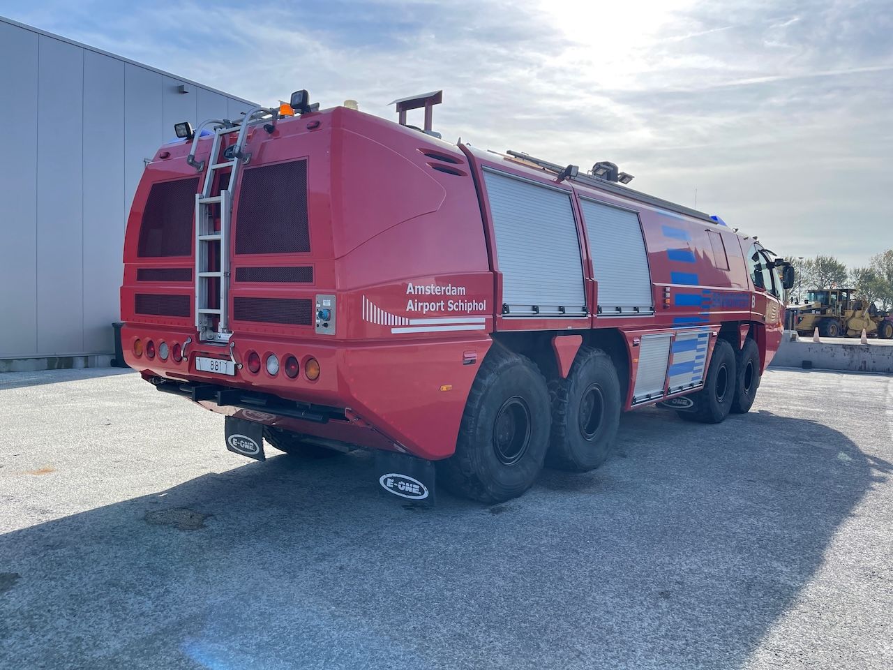 E-ONE Titan P6 HPS Crashtender Fire TRUCK