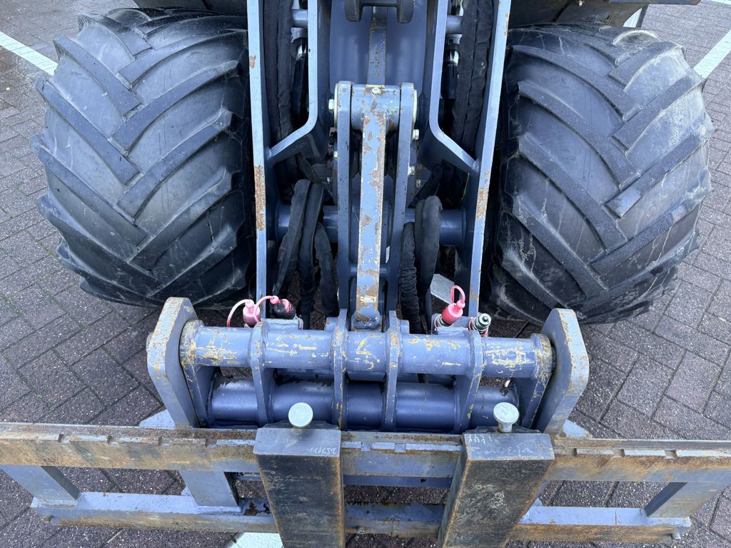 Eurotrac W13F Shovel