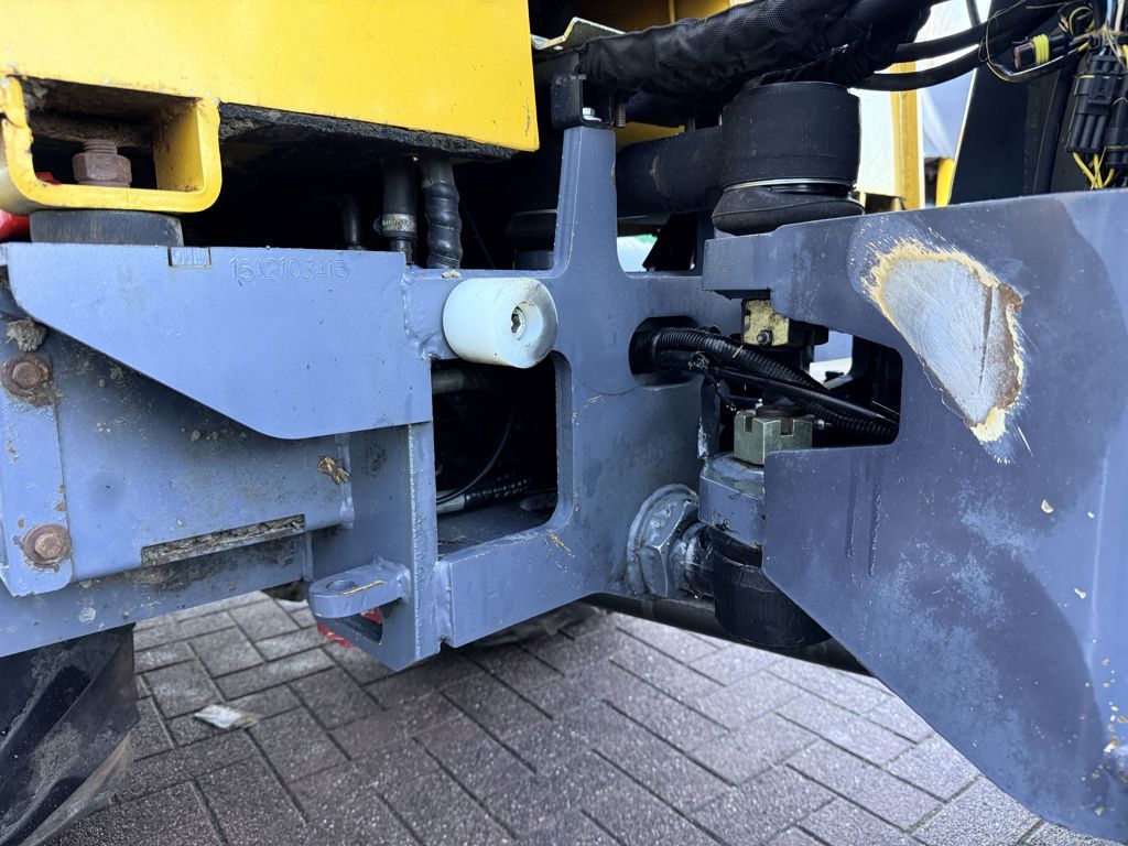 Eurotrac W13F Shovel