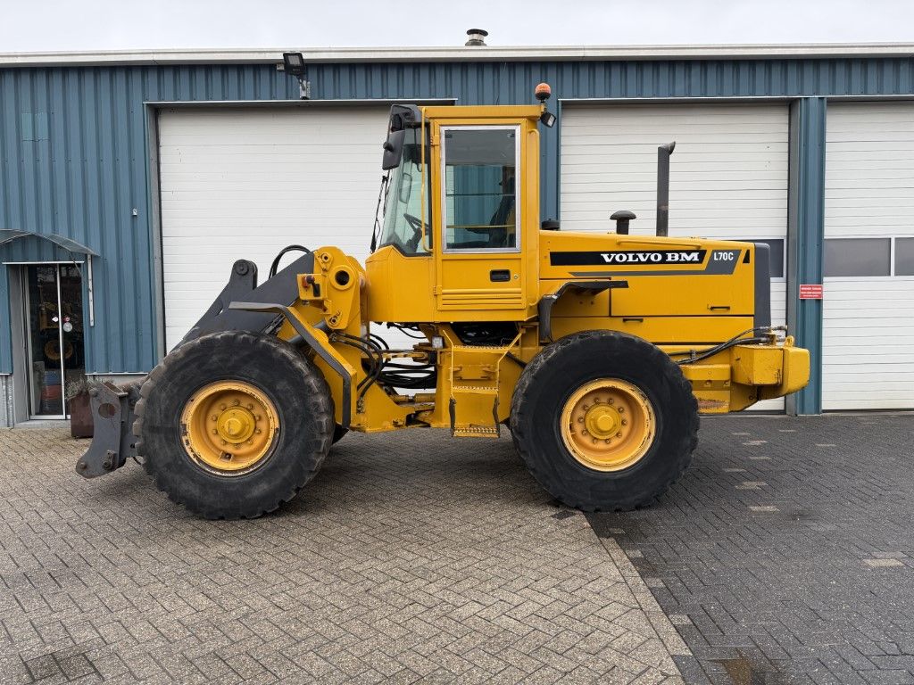 VOLVO L70C (BJR 1997 )