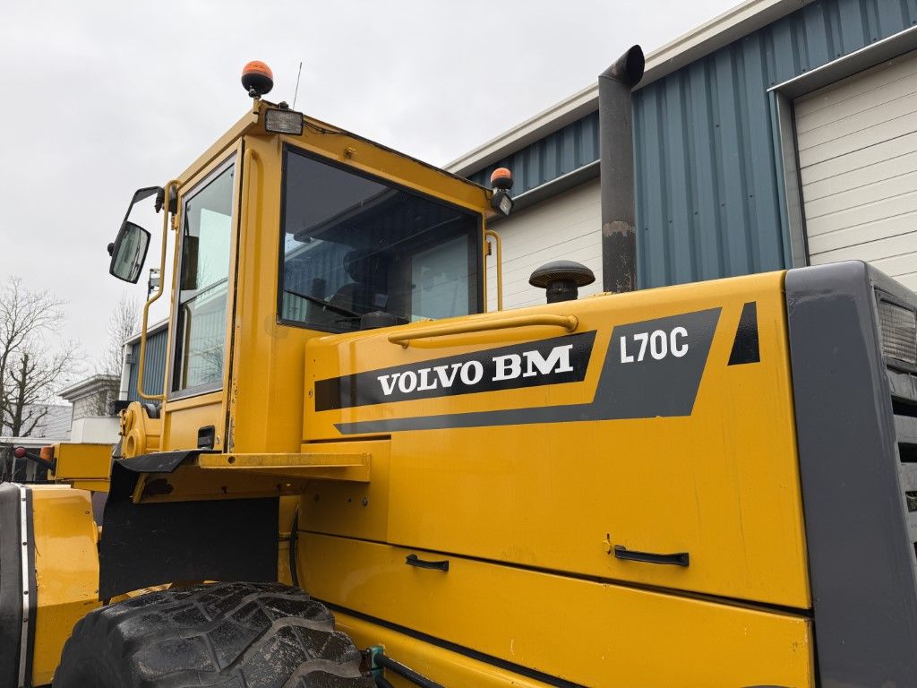 VOLVO L70C (BJR 1997 )