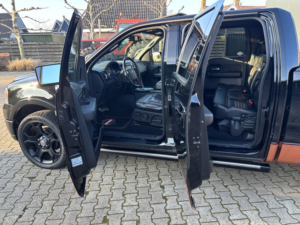 Ford F-150 Harley Davidson 5.4 V8 Aut, Crew-Cab, Nap, Marge Auto.