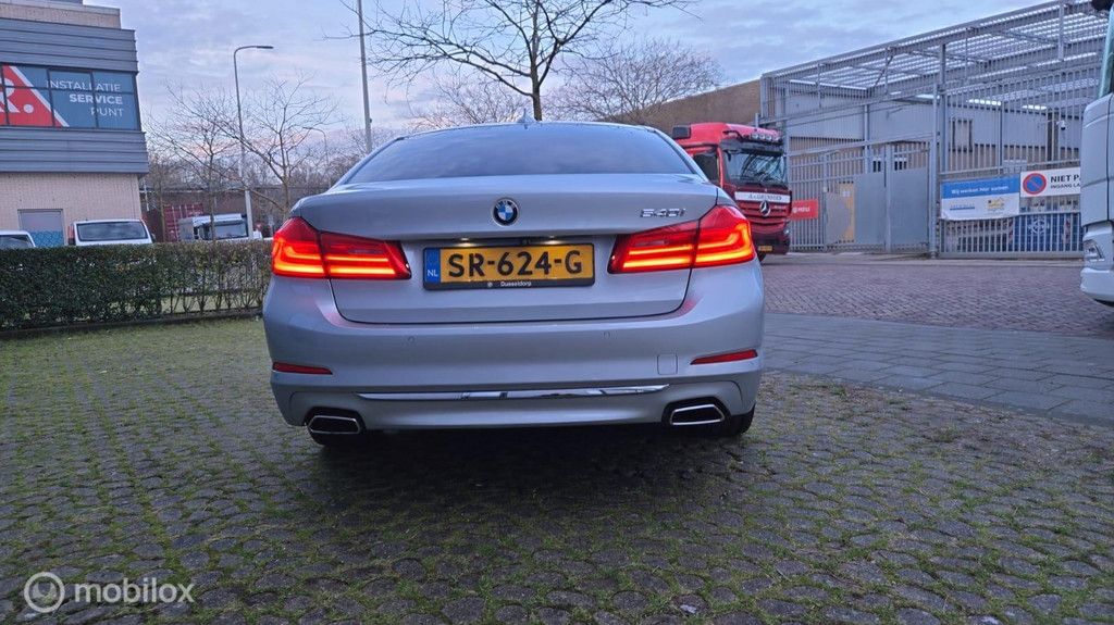BMW 540i Luxurieus Line High Executive | 130KM | Garantie