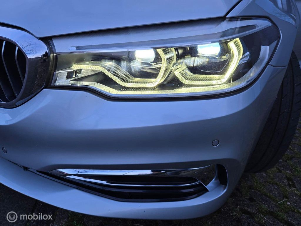 BMW 540i Luxurieus Line High Executive | 130KM | Garantie