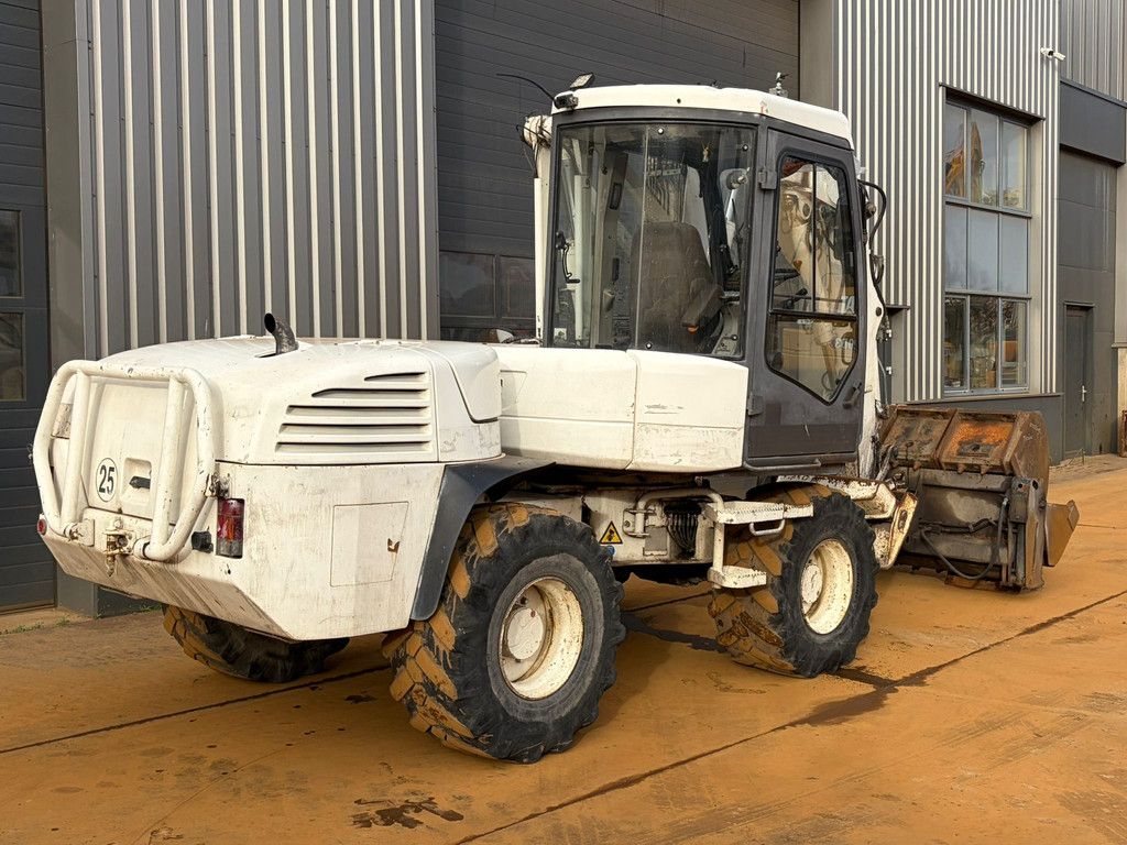 Mecalac 12MTX incl. 5 x bucket