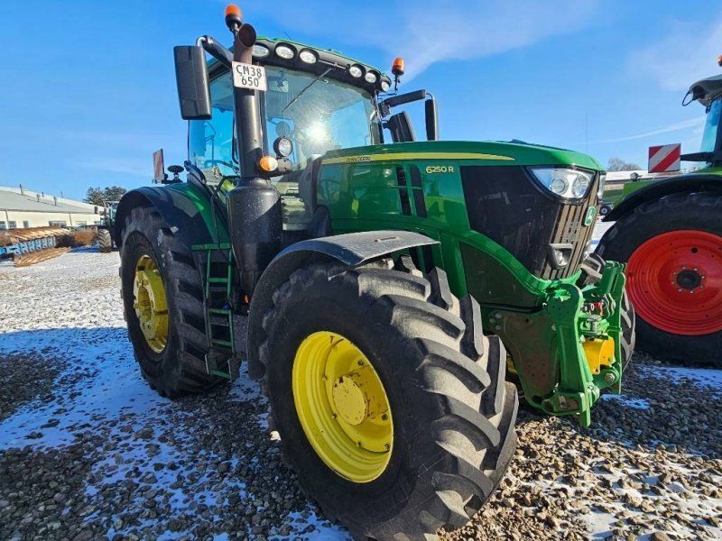 John Deere 6250 R