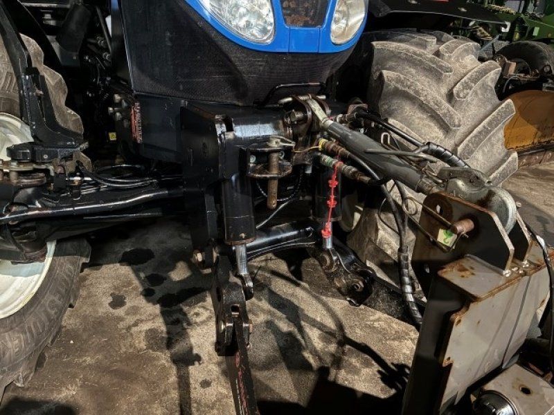 New Holland T7030 TG