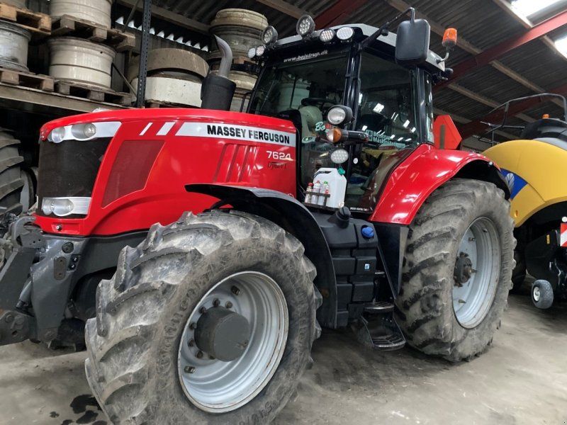 Massey Ferguson 7624