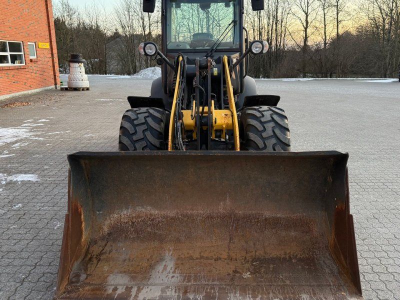 New Holland W80C ZR-HS