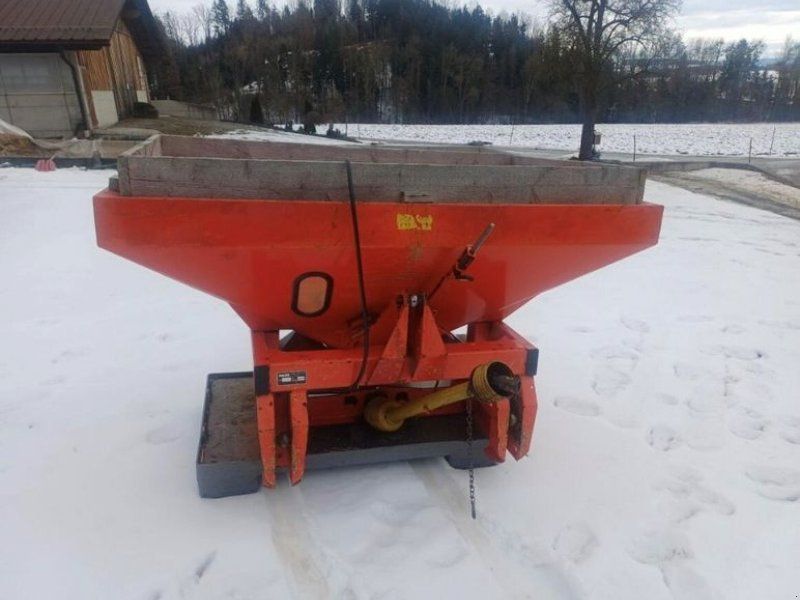 Rauch MDS 901 mit hydr. Schiberbetätigung